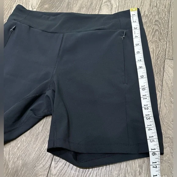 Columbia Women’s Lightweight Active Shorts - Picture 7 of 9